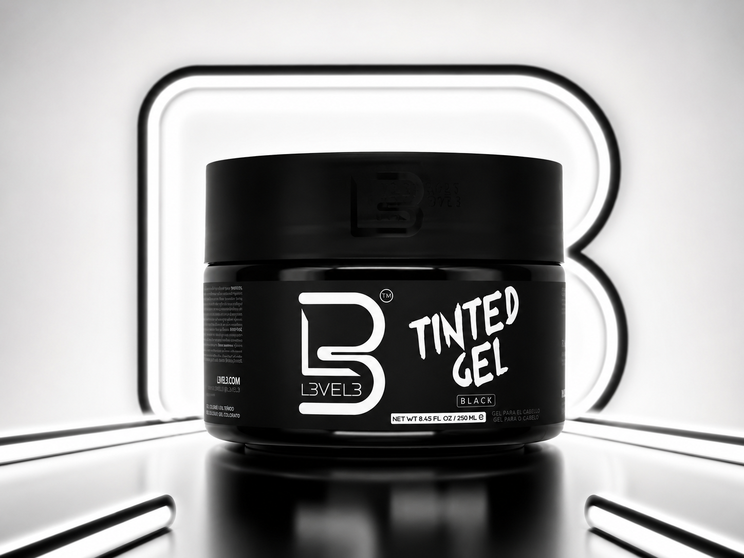 L3VEL3 Tinted Gel Black: Cobertura instantánea de canas, fijación fuerte y un estilo impecable en un solo paso