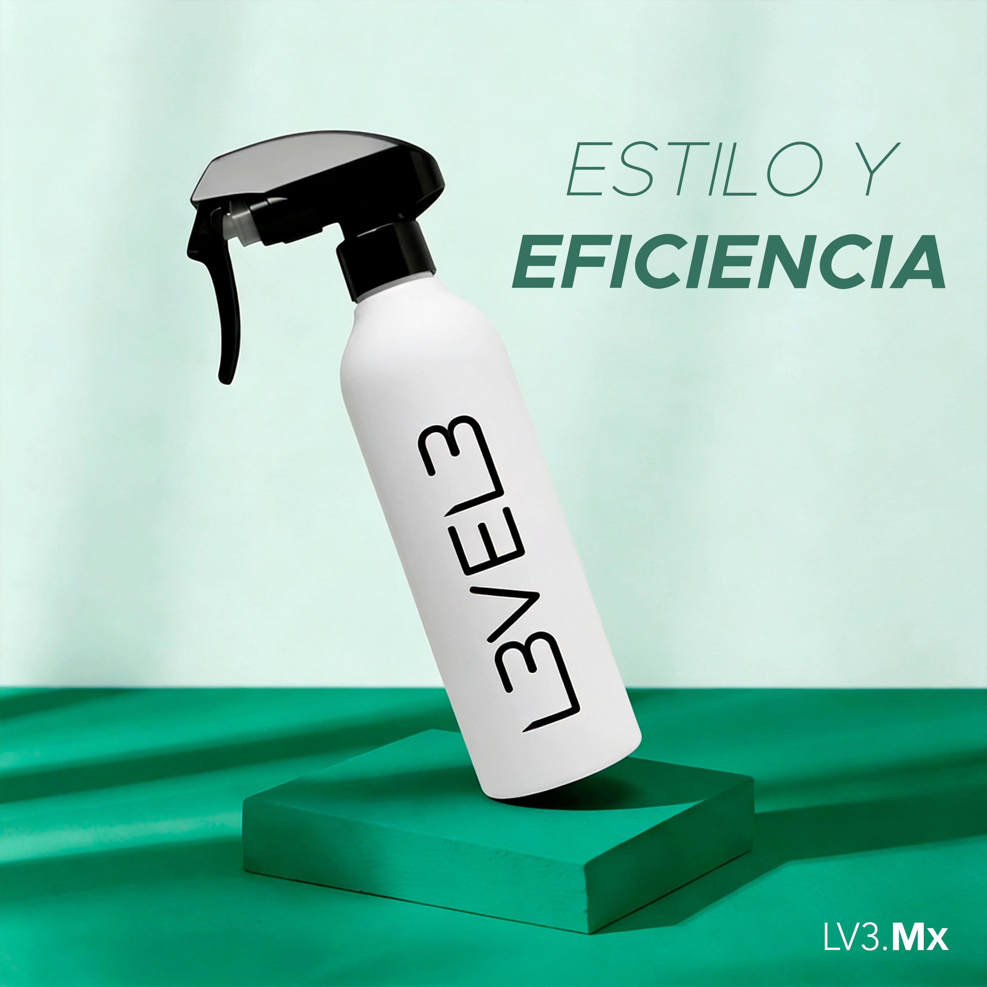 L3VEL3 RUBBERIZED WATER SPRAY BOTTLE WHITE