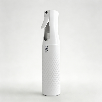L3VEL3 BEVELED SPRAY BOTTLE WHITE