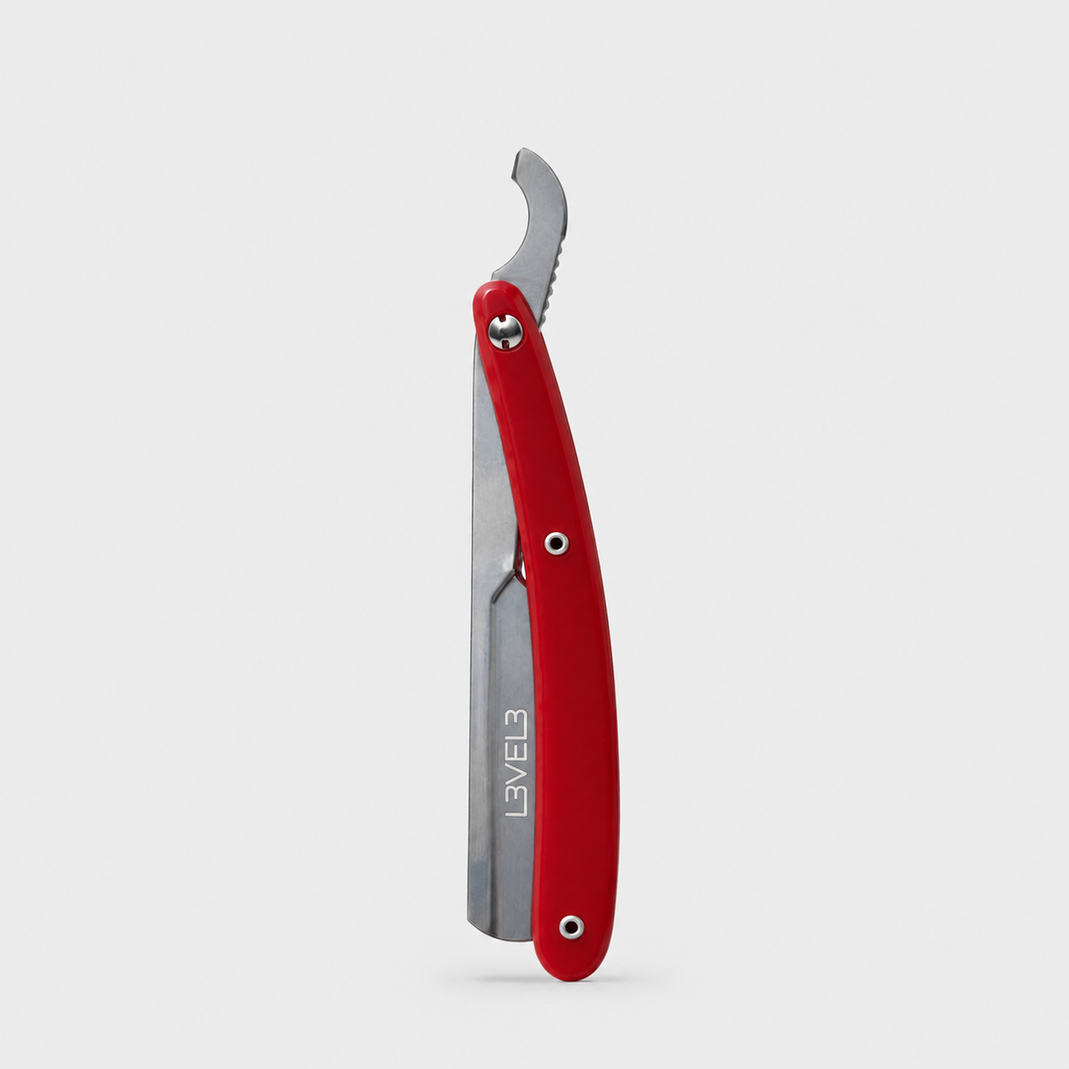 L3VEL3 Red Turkish Razor — Vista cerrada