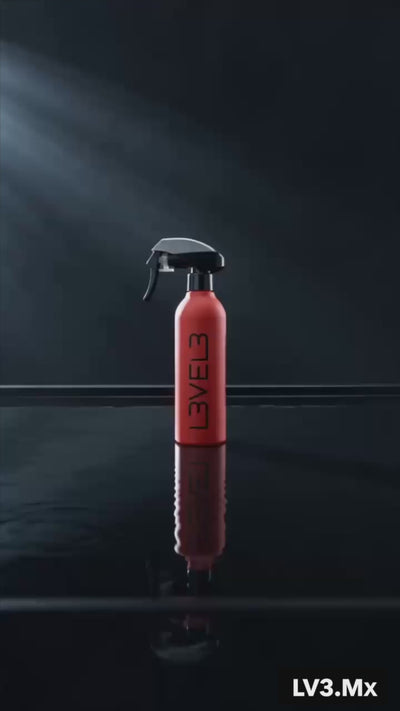 L3VEL3 RUBBERIZED WATER SPRAY BOTTLE RED
